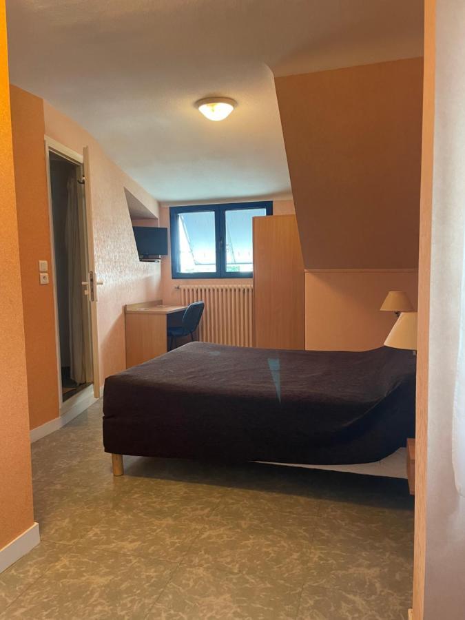 Le Lobreont Hotel Surzur Eksteriør billede